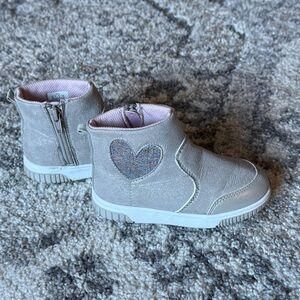 Stride Rite toddler boots 8M